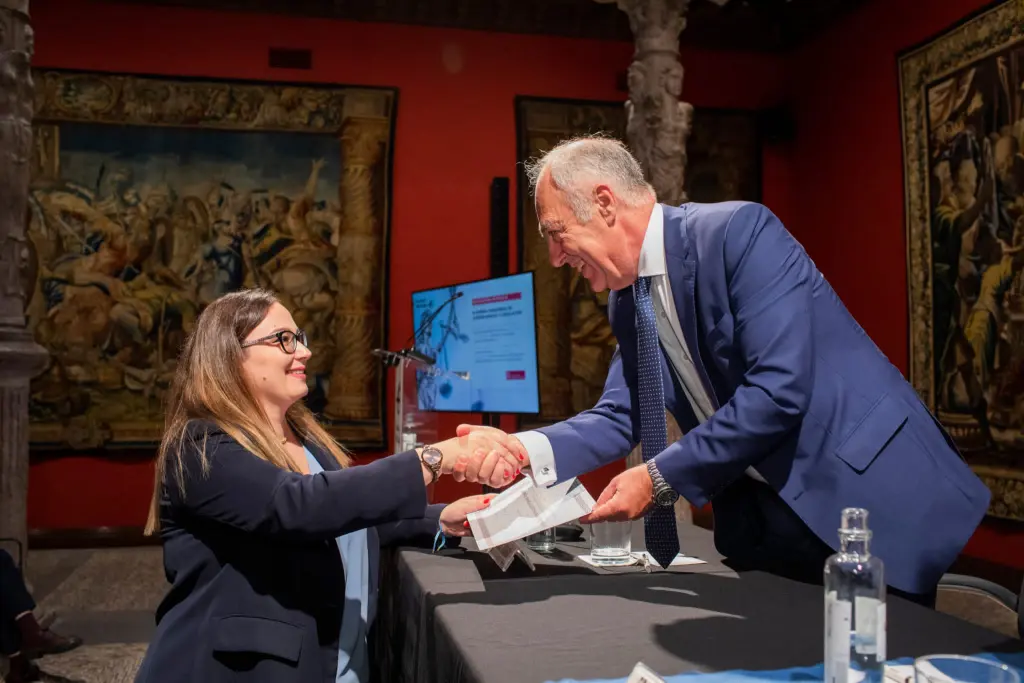 CMN ABOGADOS - Mª Cayetana Martínez Navarro Abogada — foto 3 de 4