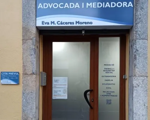 Eva M. Cáceres Moreno — foto 3 de 4