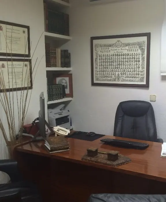 CHACON & COLLANTES, ABOGADOS