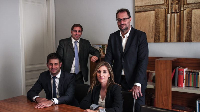 Dllei Abogados