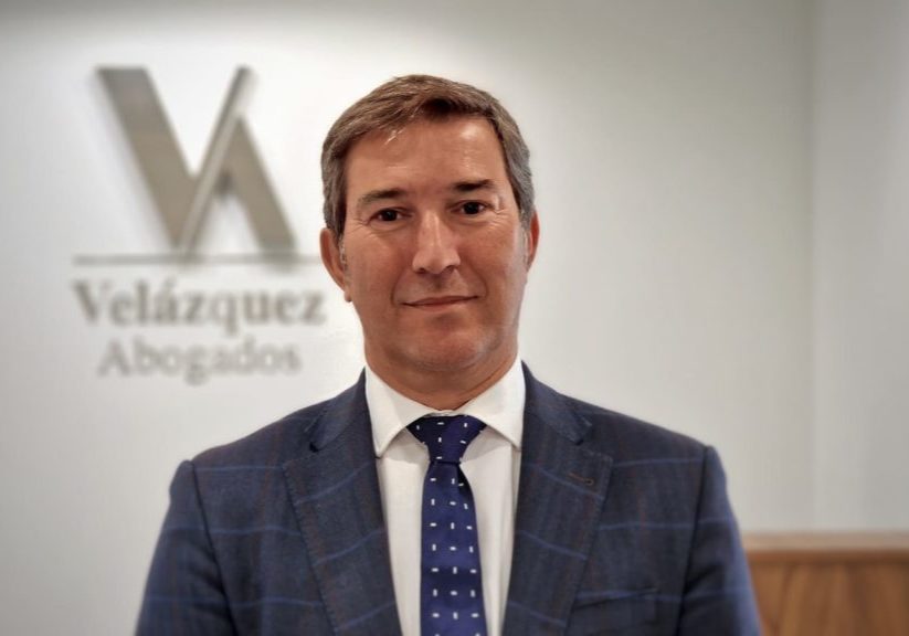 Velázquez Abogados